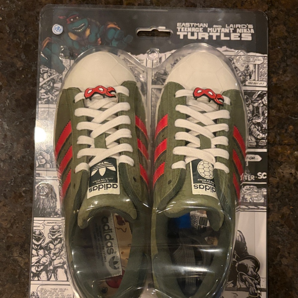 Adidas TMNT Shelltoe - Limited Edition. - Picture 3 of 5
